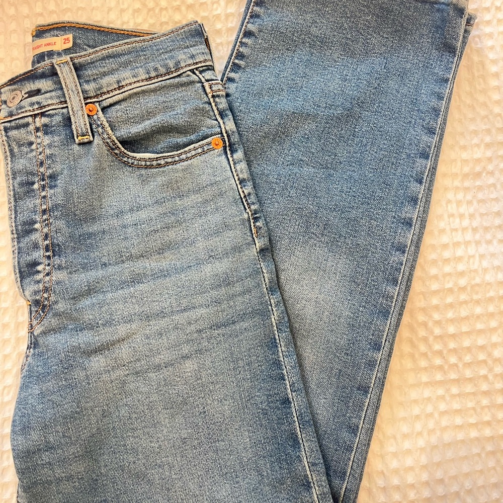 Levi's Ribcage straight Ankle Blue Denim Jeans